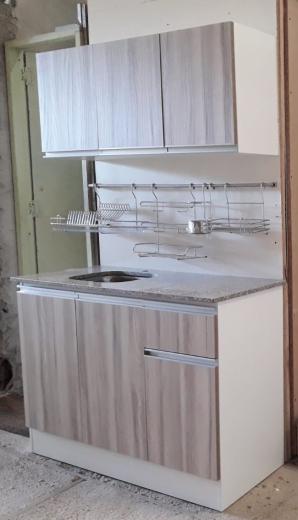 Bajo mesada y aereo madera gris